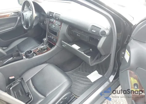 2004 Mercedes-Benz C 240 4Matic from USA, damaged, VIN WDBRF81J84F469690